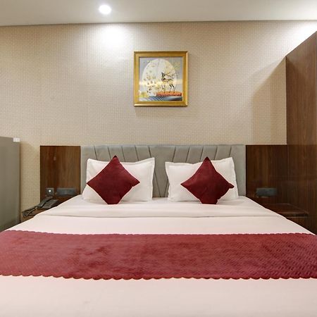 Limewood Stay - Millennium Huda City Center Γκουργκάον Εξωτερικό φωτογραφία