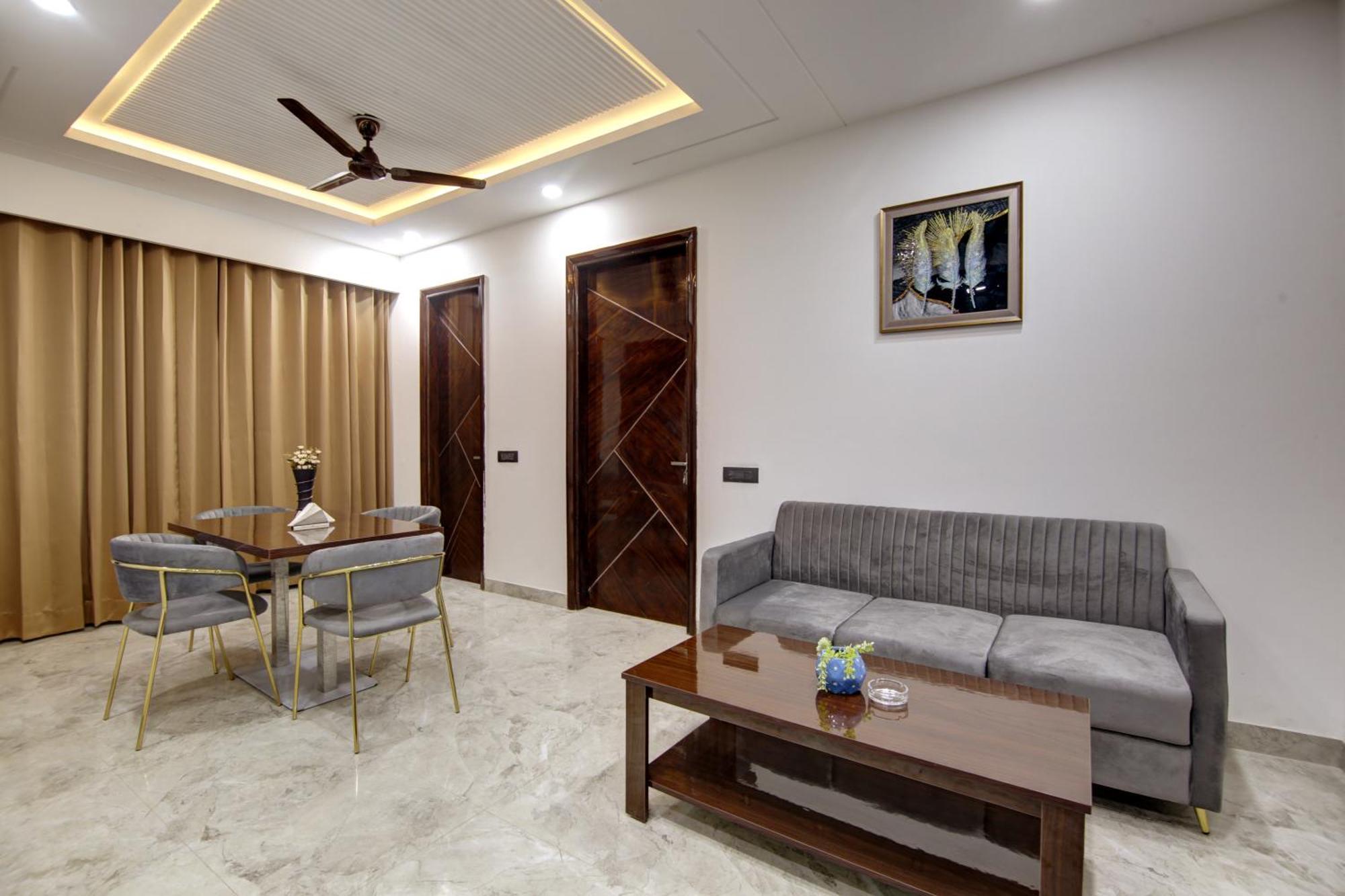 Limewood Stay - Millennium Huda City Center Γκουργκάον Εξωτερικό φωτογραφία