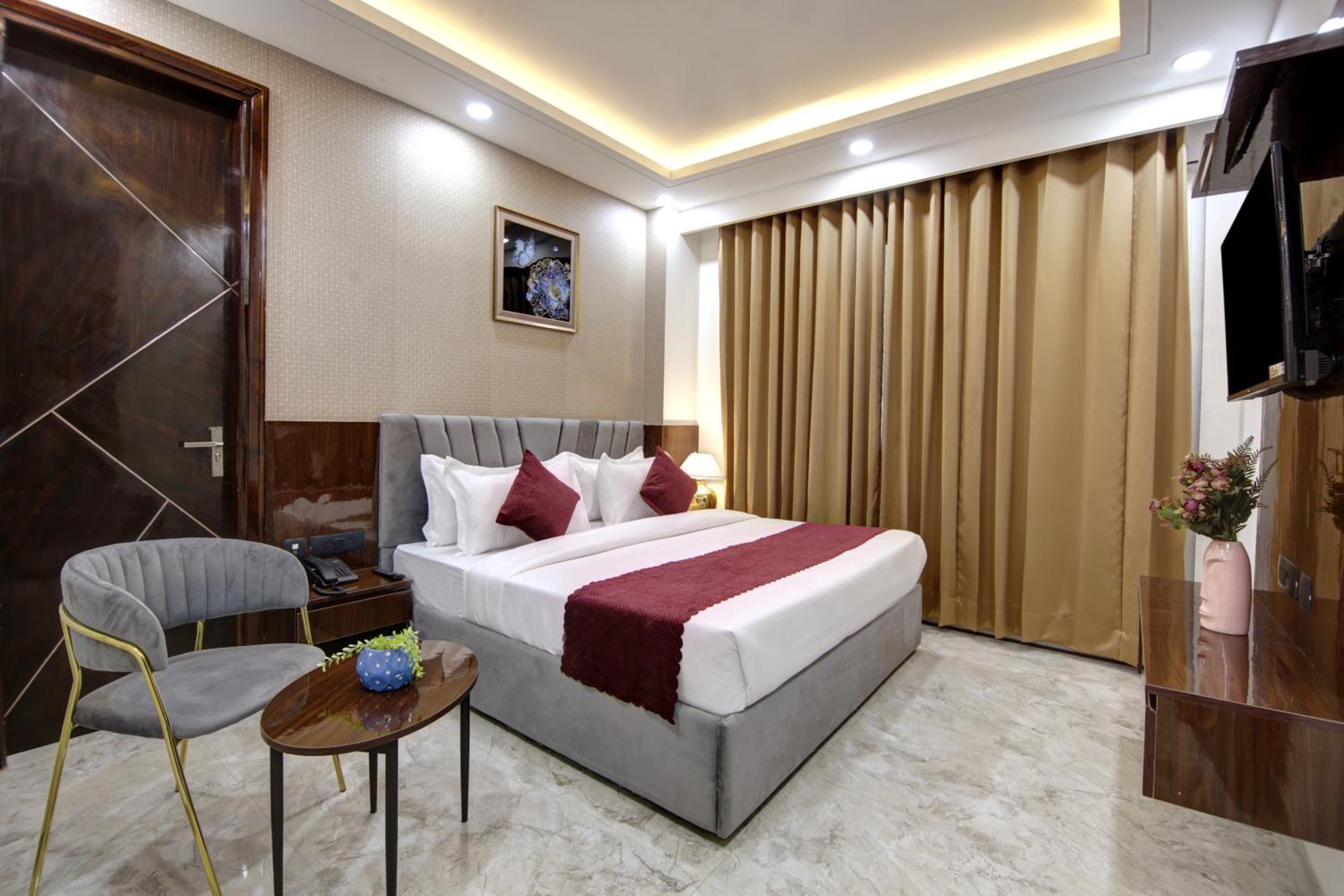 Limewood Stay - Millennium Huda City Center Γκουργκάον Εξωτερικό φωτογραφία